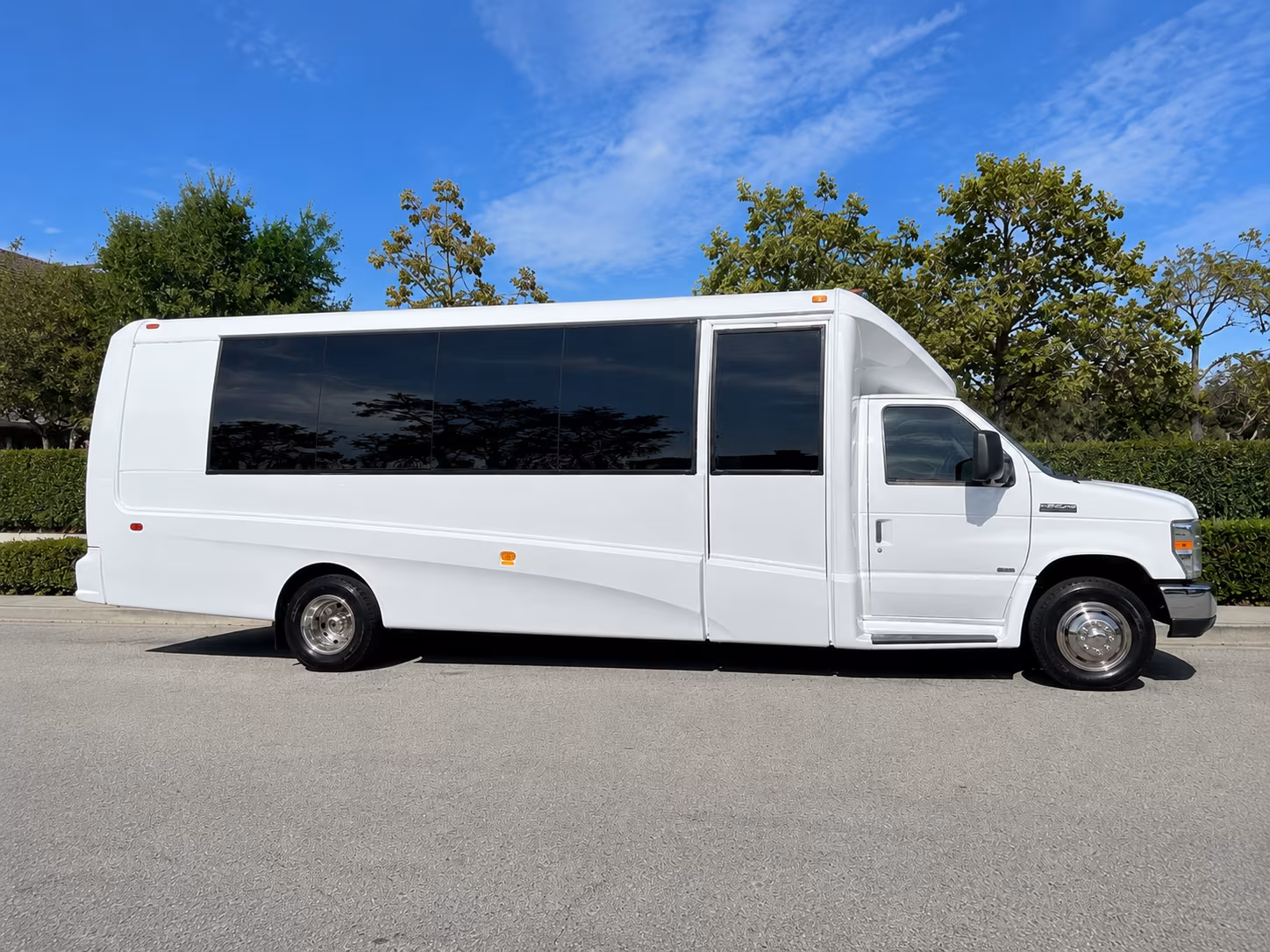 bus rentals for bands performers and touring groups in new britain