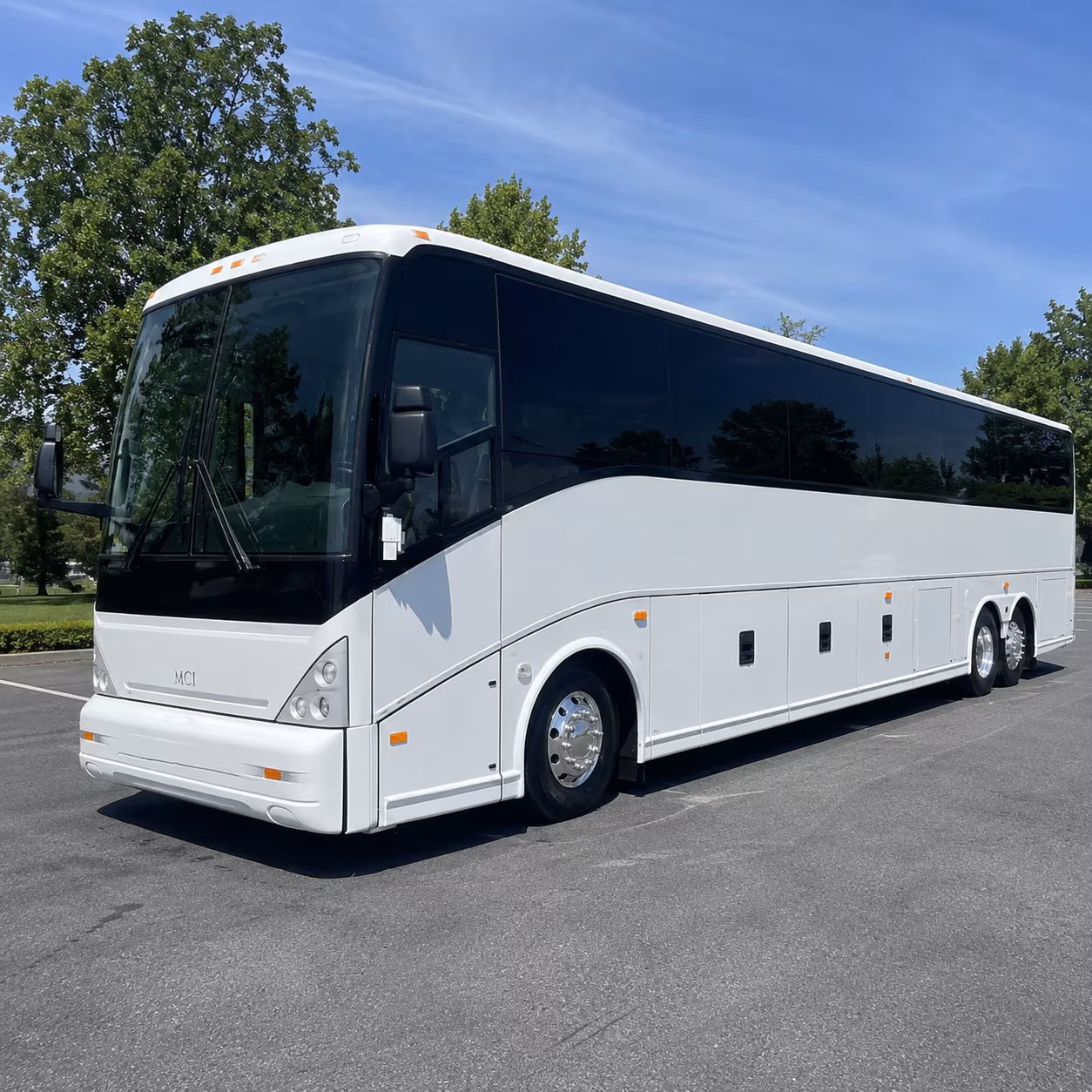 bus rentals for oakdale theatre trips from new britain